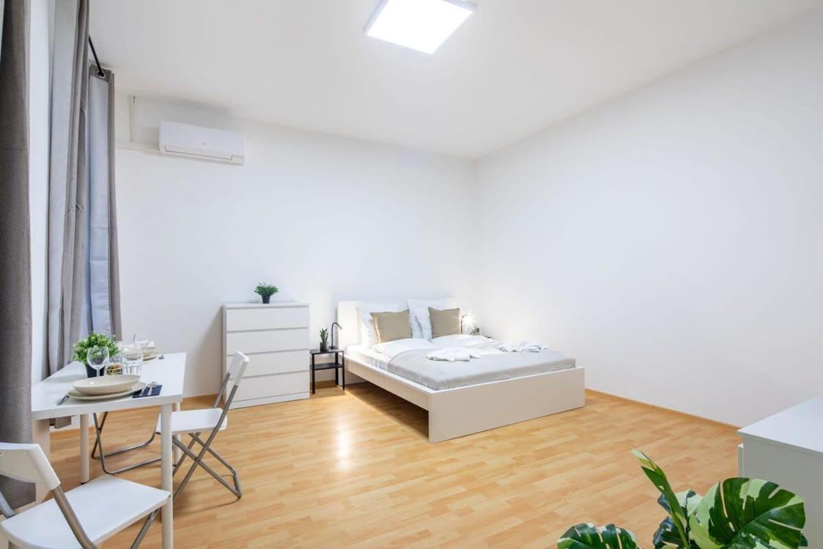 Very Central Convenient Flat ブダペスト エクステリア 写真